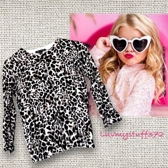Cute! Cable & Gauge Animal Print Sweater in Black White & Tan - Picture 3 of 5